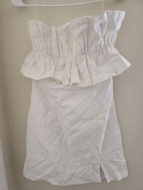 NWT Entro White Ruffle Off Shoulder Mini Dress S